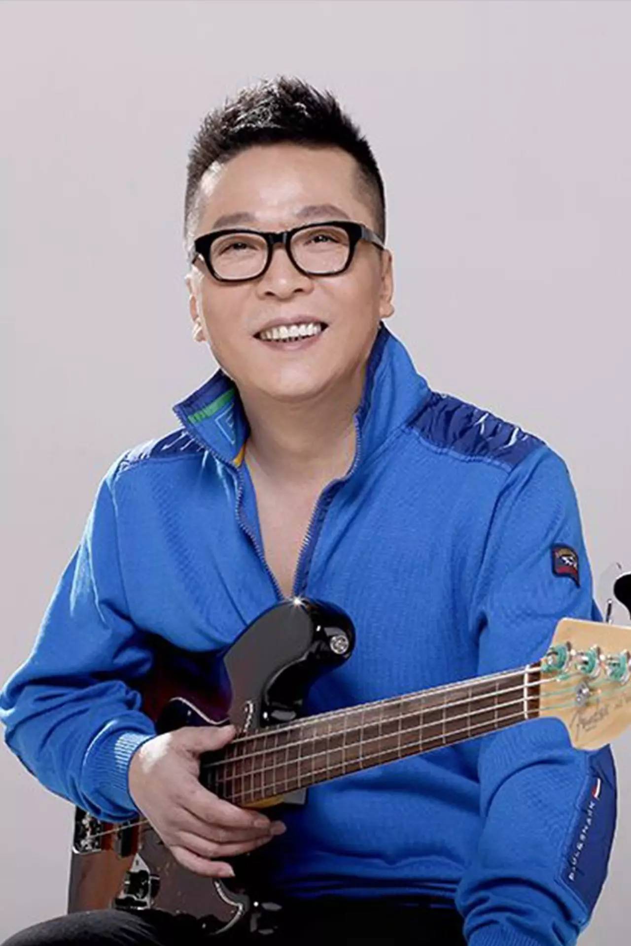 九十年代难忘的男歌手，有人入狱，有人风生水起，一曲流行一辈子