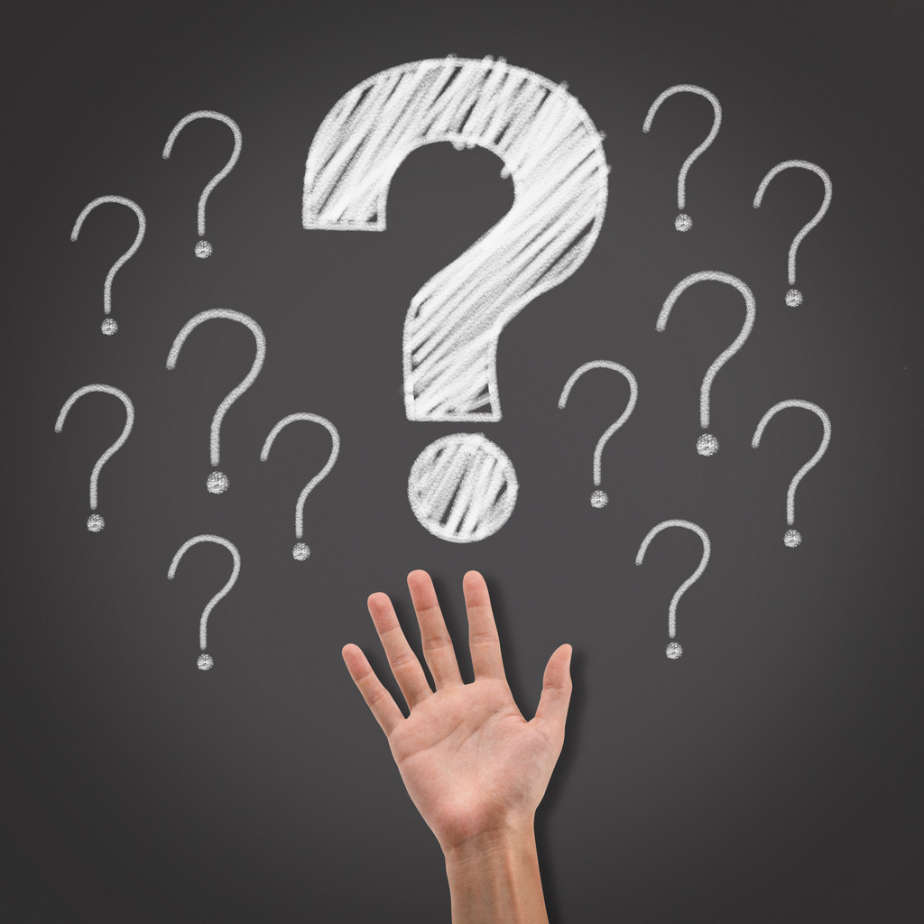 学校门口的小卖部，方寸之地的诡异生态：可以看得见整个世界吧？