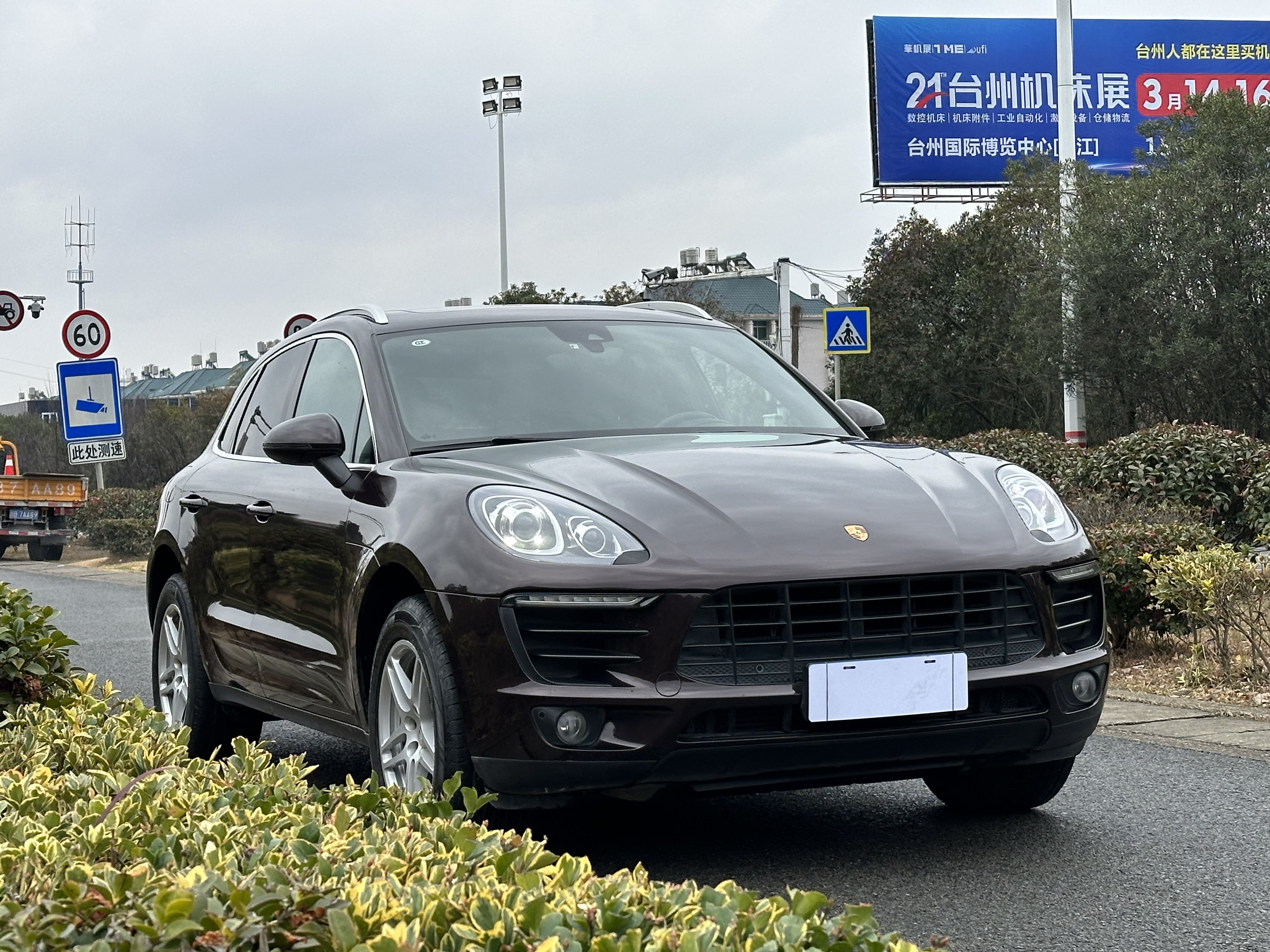 预算15万想圆梦保时捷？这台2017款Macan2.0T值得一看
