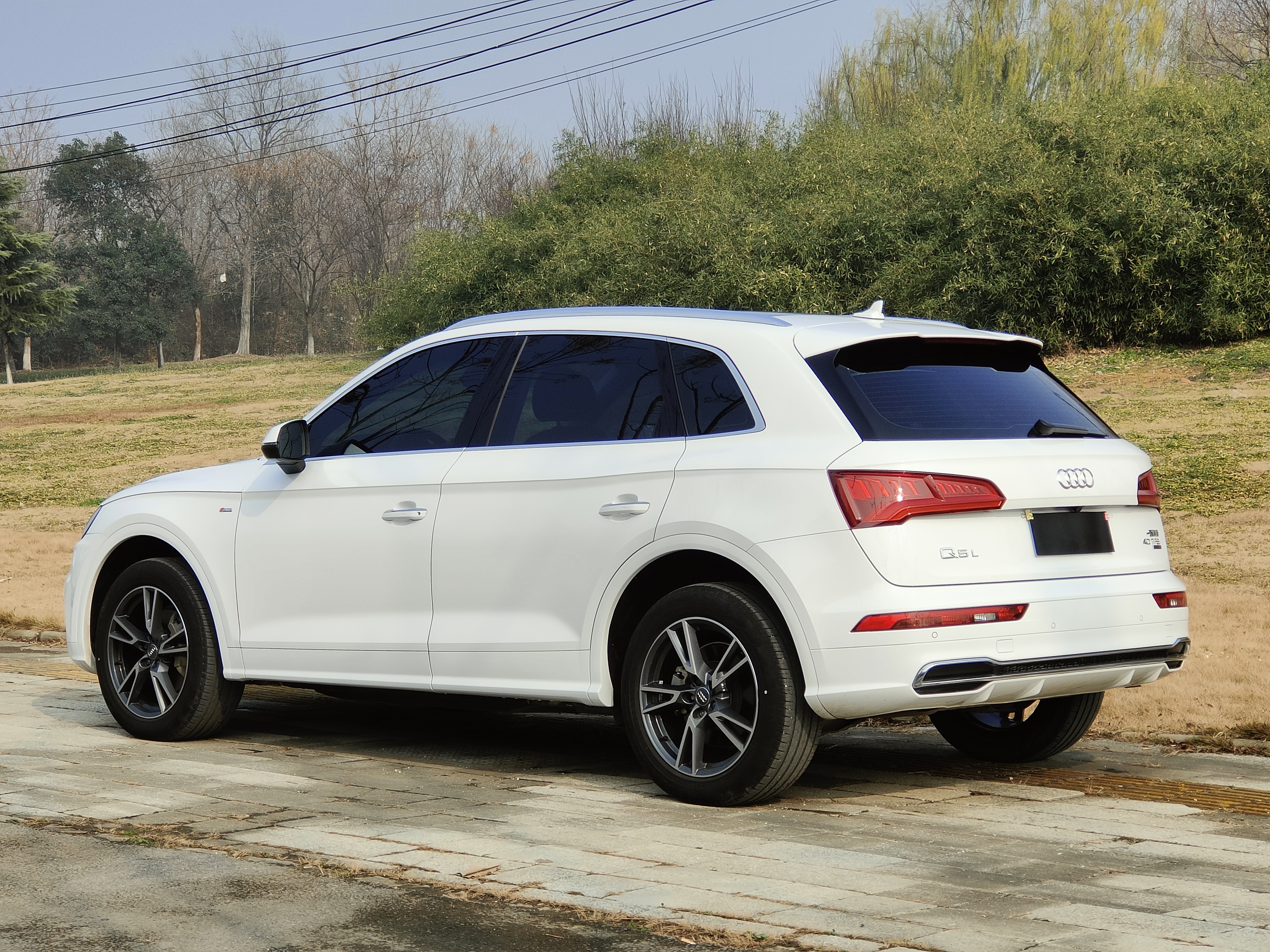 奥迪Q5L：16万出头体验豪华品牌SUV，比新车便宜十几万！