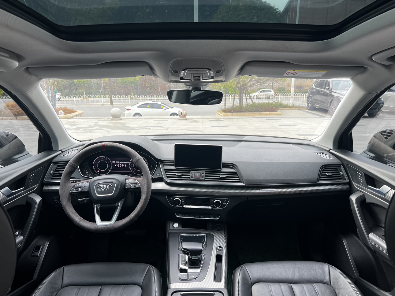 奥迪Q5L：7万公里一手车，20万预算体验豪华SUV！
