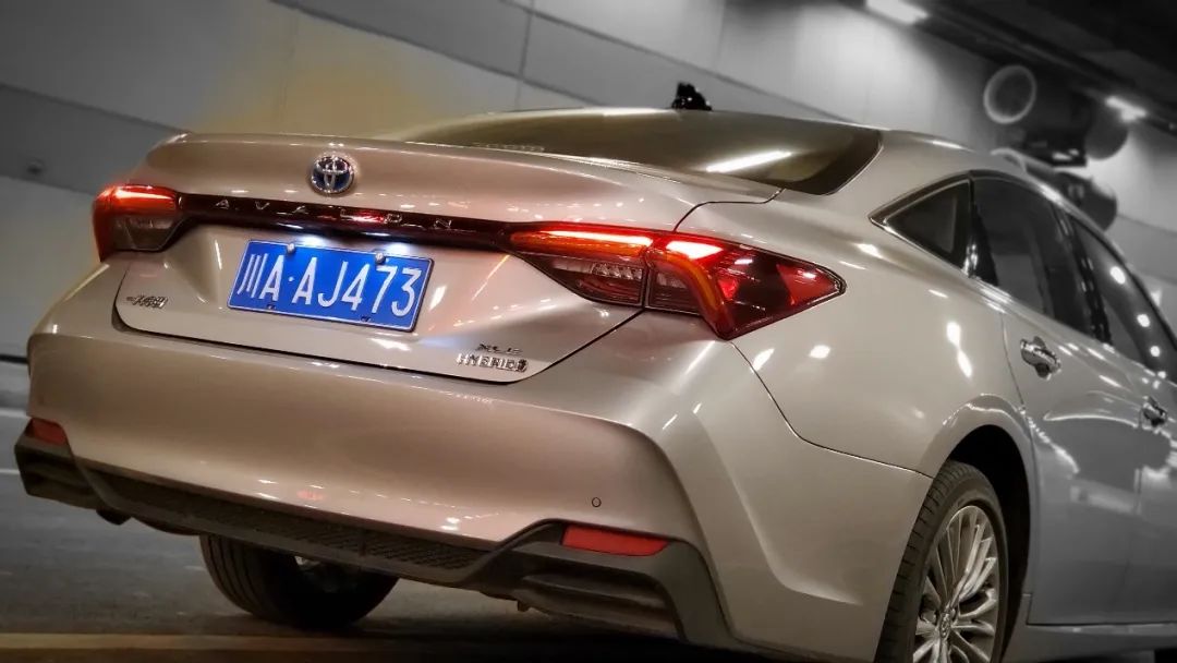 亚洲龙双擎长测：除了空间、油耗，还有哪些优势值得一提？