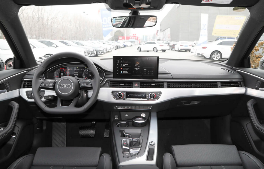 预算20-30万元，选轿车、SUV还是纯电车，跨级别三车横评