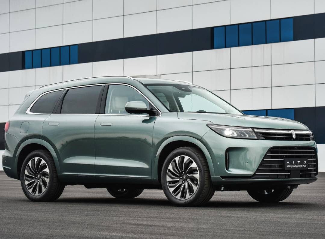 问界M5都挺火的了，那问界M7来了岂不更火？