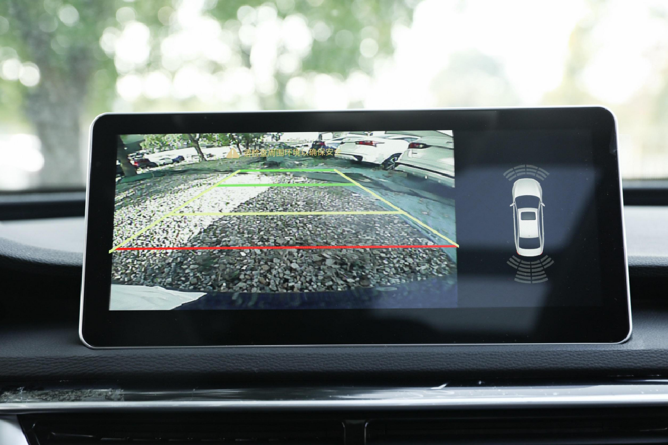 8t智联旗领版两款高配车型带有360全景影像.1.