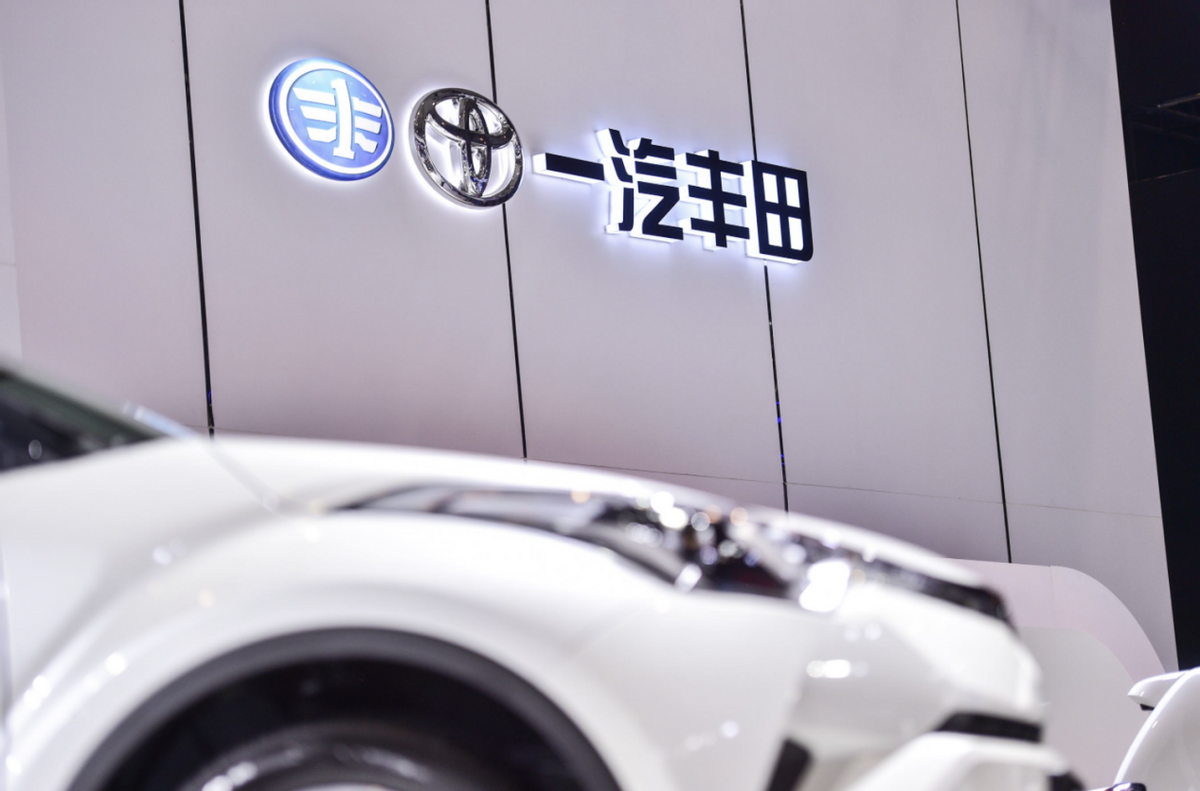 销量、口碑、服务都更硬，一汽丰田RAV4荣放更能打