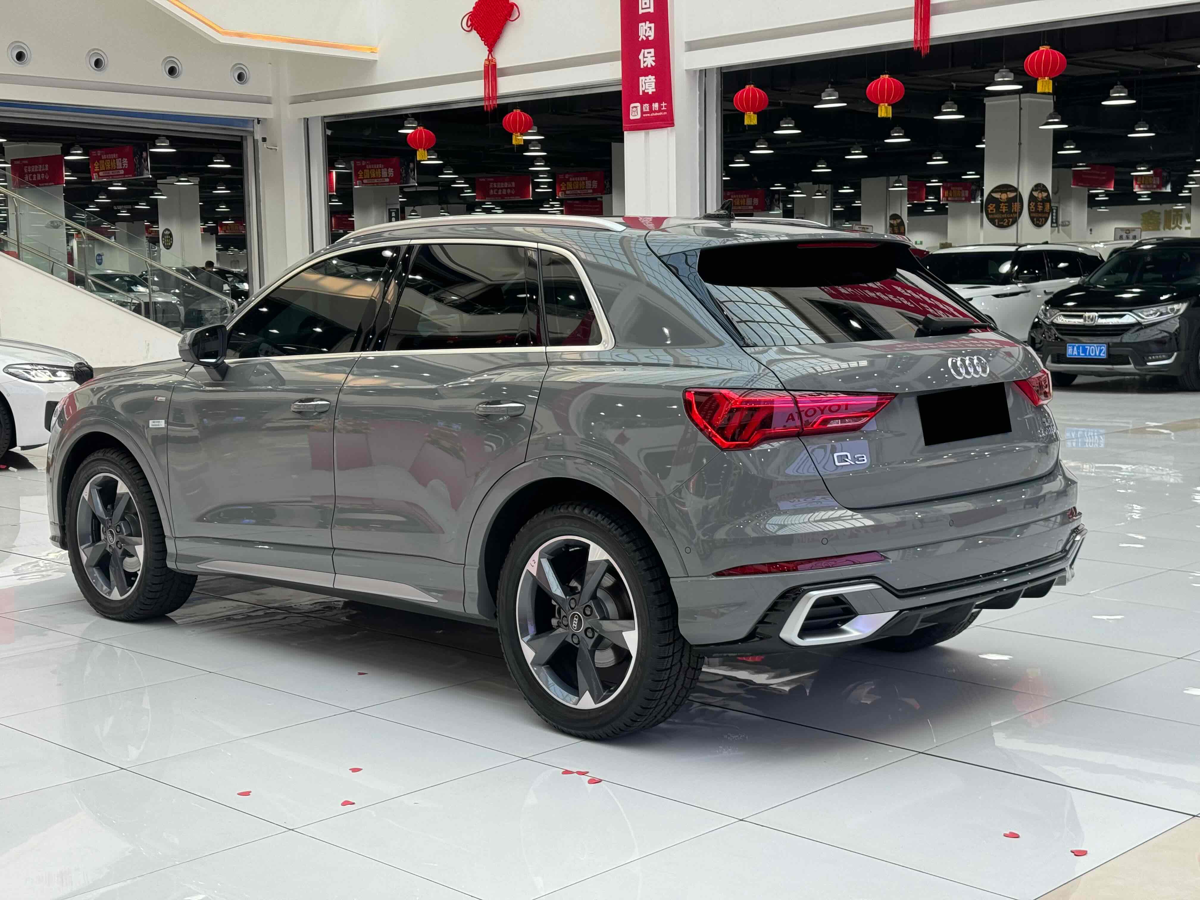 20万预算想入手豪华品牌SUV？这台准新奥迪Q3了解一下！