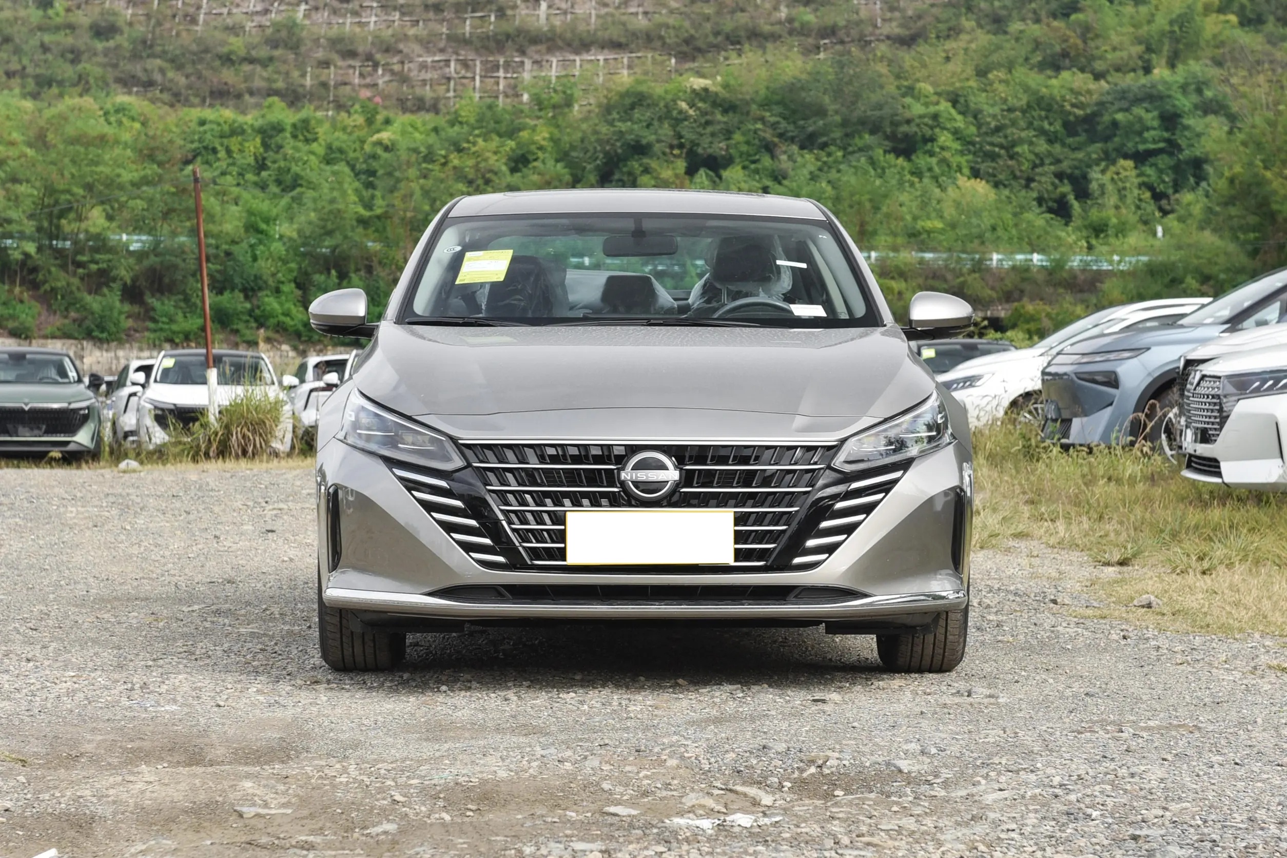合资中级车“一跌到底”！车长超4米9，降到12.78万，油耗6.5L
