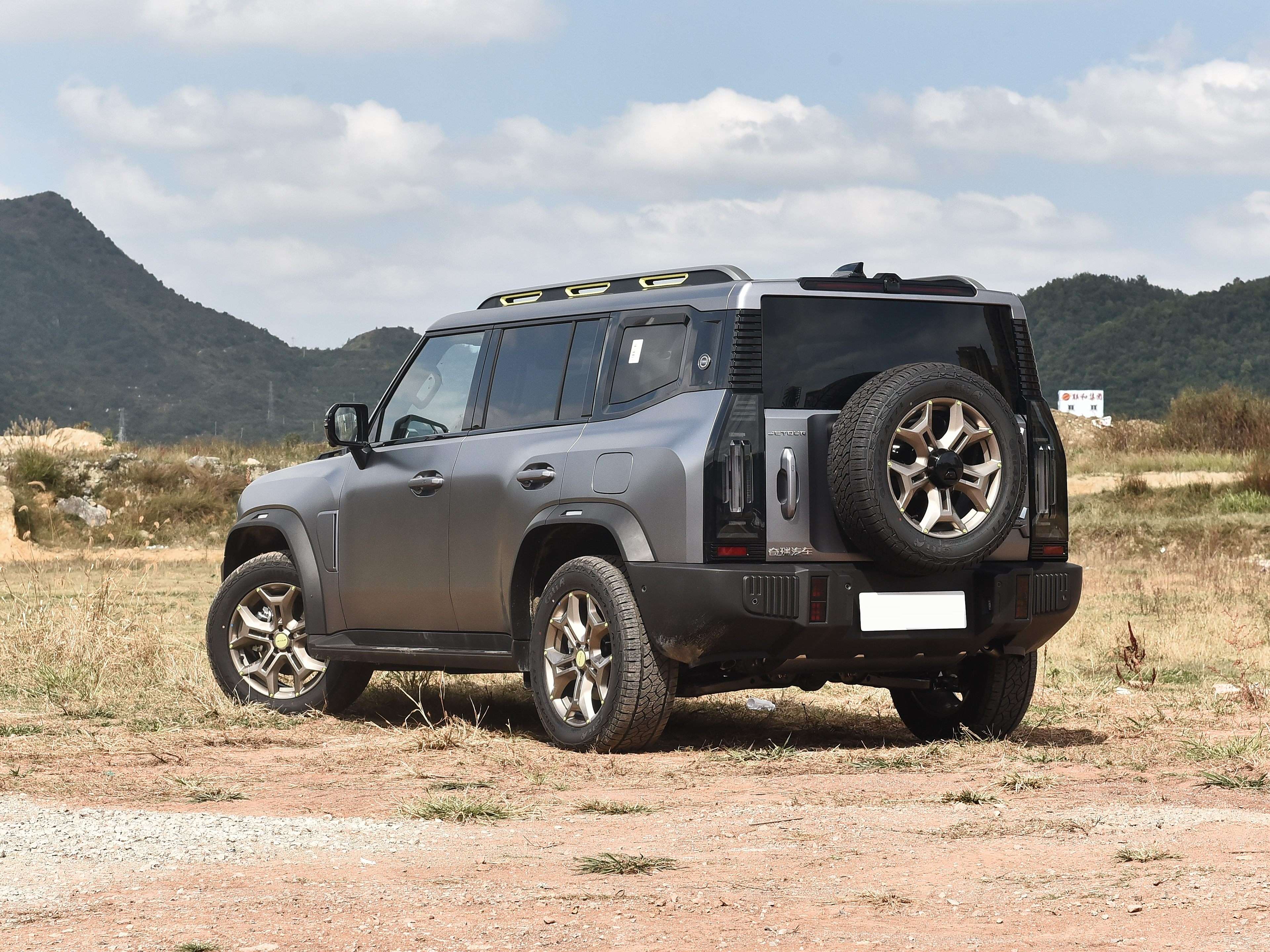 00后第一台硬派SUV！捷途旅行者：13万带你“野”出新高度！