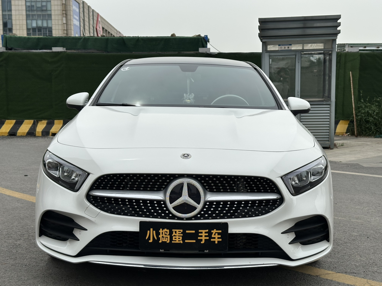 12万体验奔驰A级轿车，22年1月上牌，4.7万公里一手车况