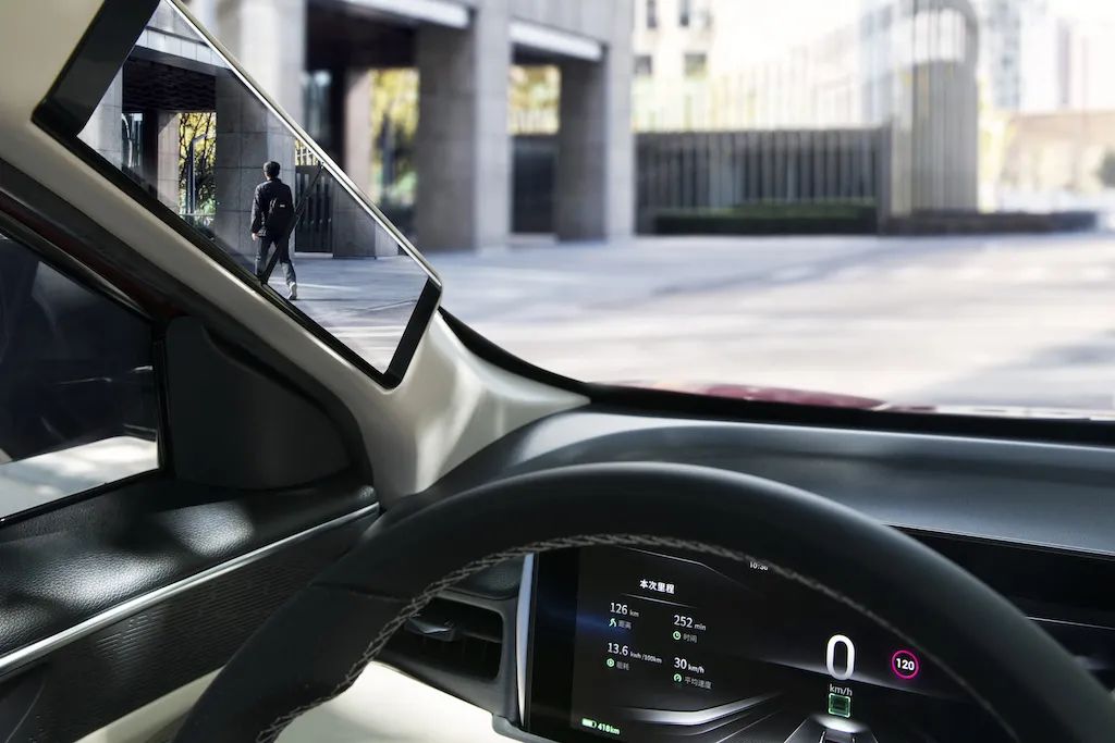 哪吒U首年养用成本分析，你认为如何？