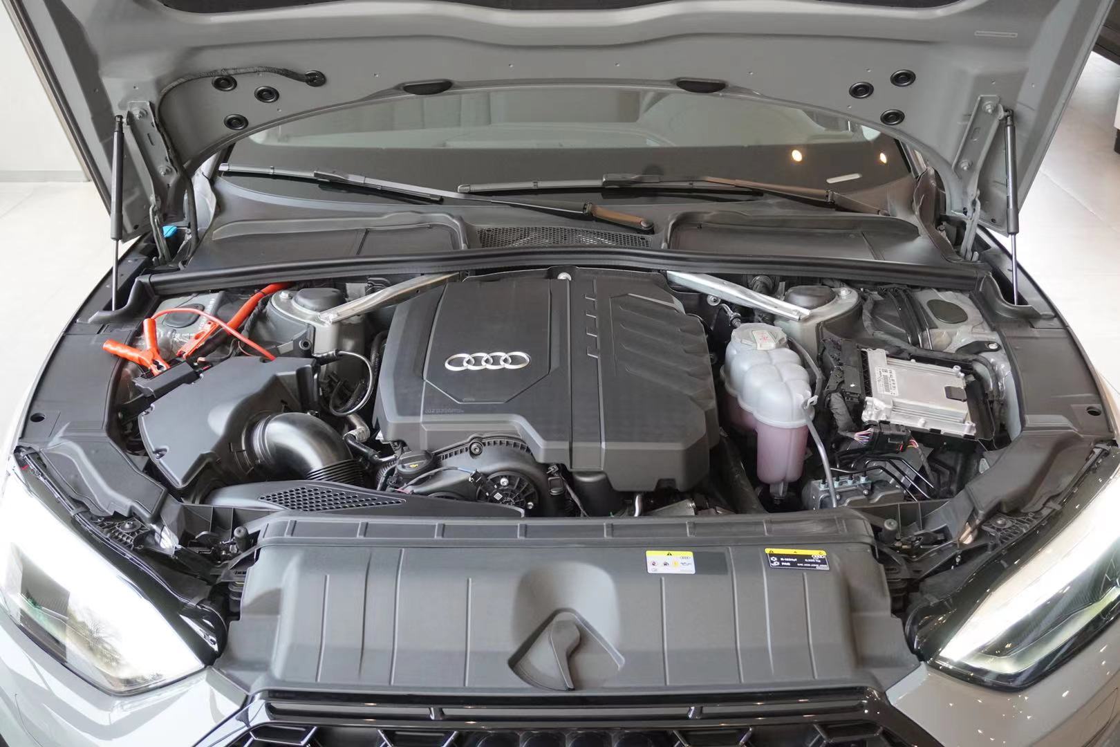 探店新款奥迪A5 Sportback，可甜可盐，家用又运动