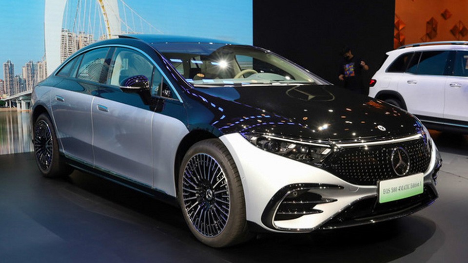 100多万的奔驰eqs上市,除了豪华还有啥亮点?