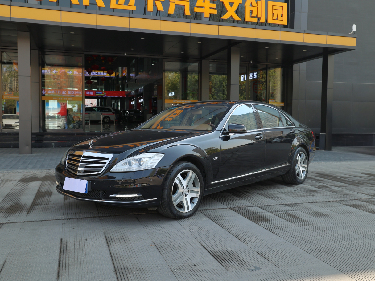 十年奔驰S600L，曾经的百万豪车，如今15.8万圆你老板梦