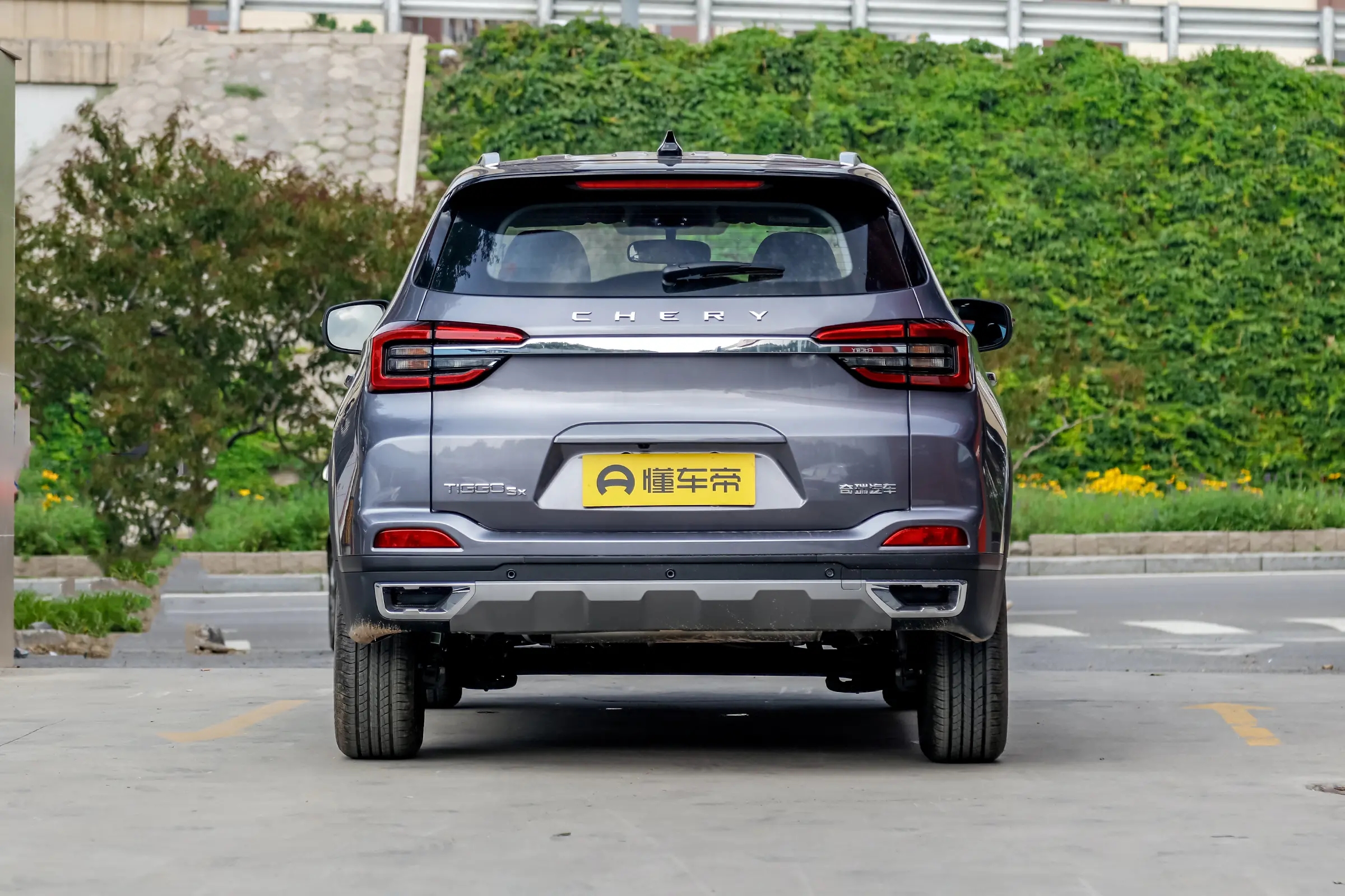 国产小型SUV，智能配置丰富，瑞虎5x值得买吗？全方面评测！