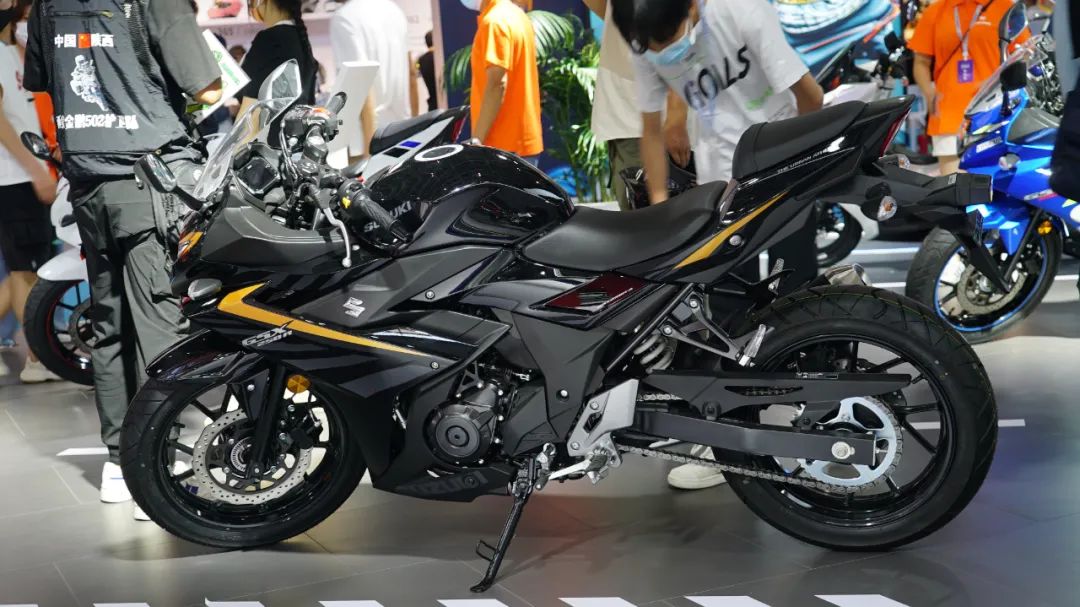 西安摩博会小姐姐和新车一览