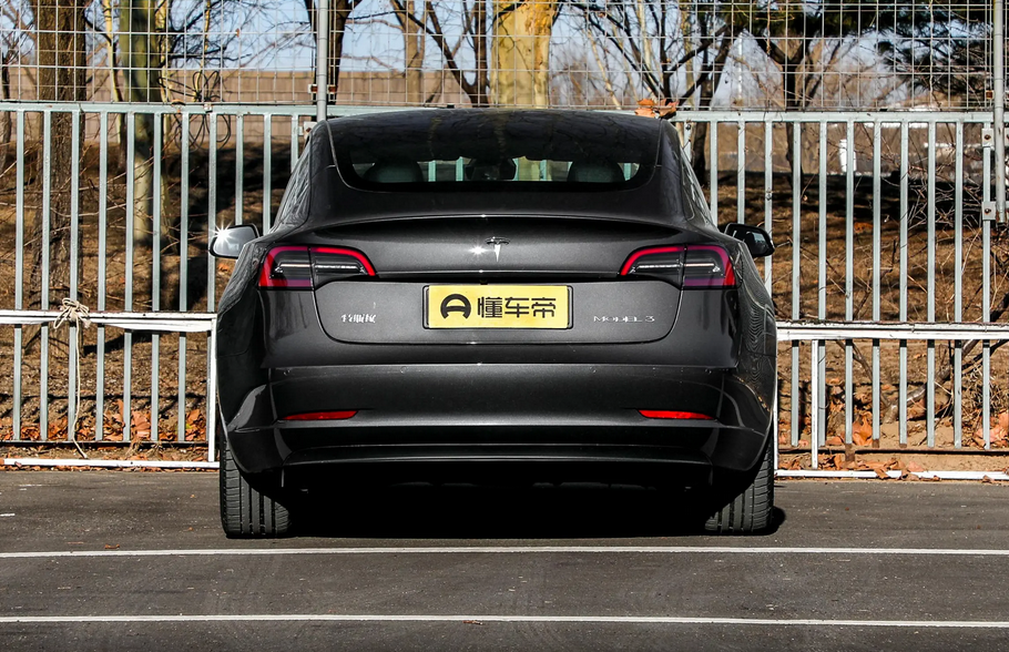 预算20-30万元，选轿车、SUV还是纯电车，跨级别三车横评