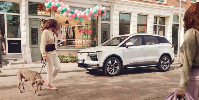 全新雷克萨斯NX疑似售价曝光；广汽传祺官方回应“天窗生锈”事件