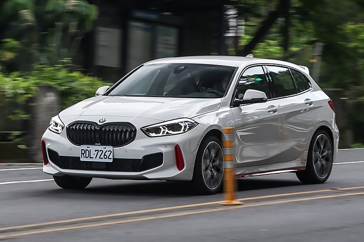 谁说后驱车就一定比较好玩？试驾宝马128ti后的我，持保留态度