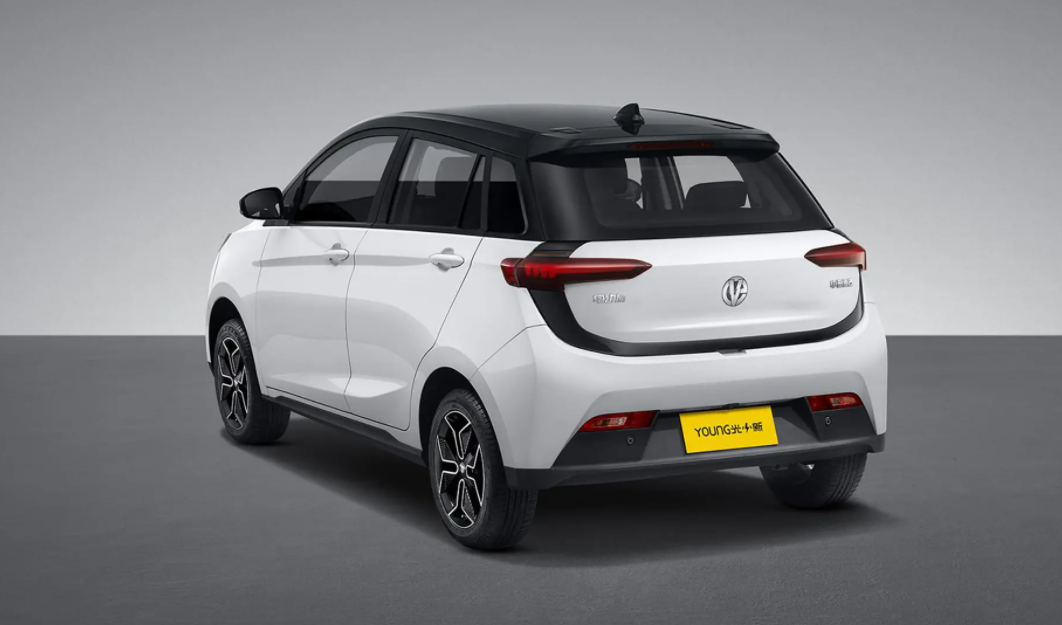 6.48万起售，纯电续航408km，YOUNG光小新能成爆款吗