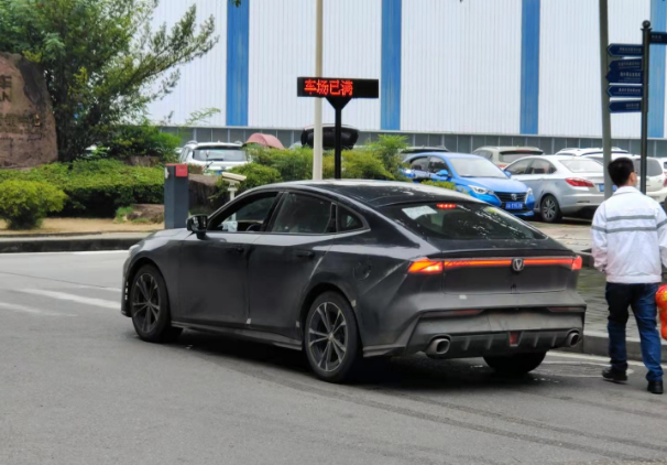 七大重磅新车将亮相广州车展：首款增程式MPV来袭，还有林肯轿车