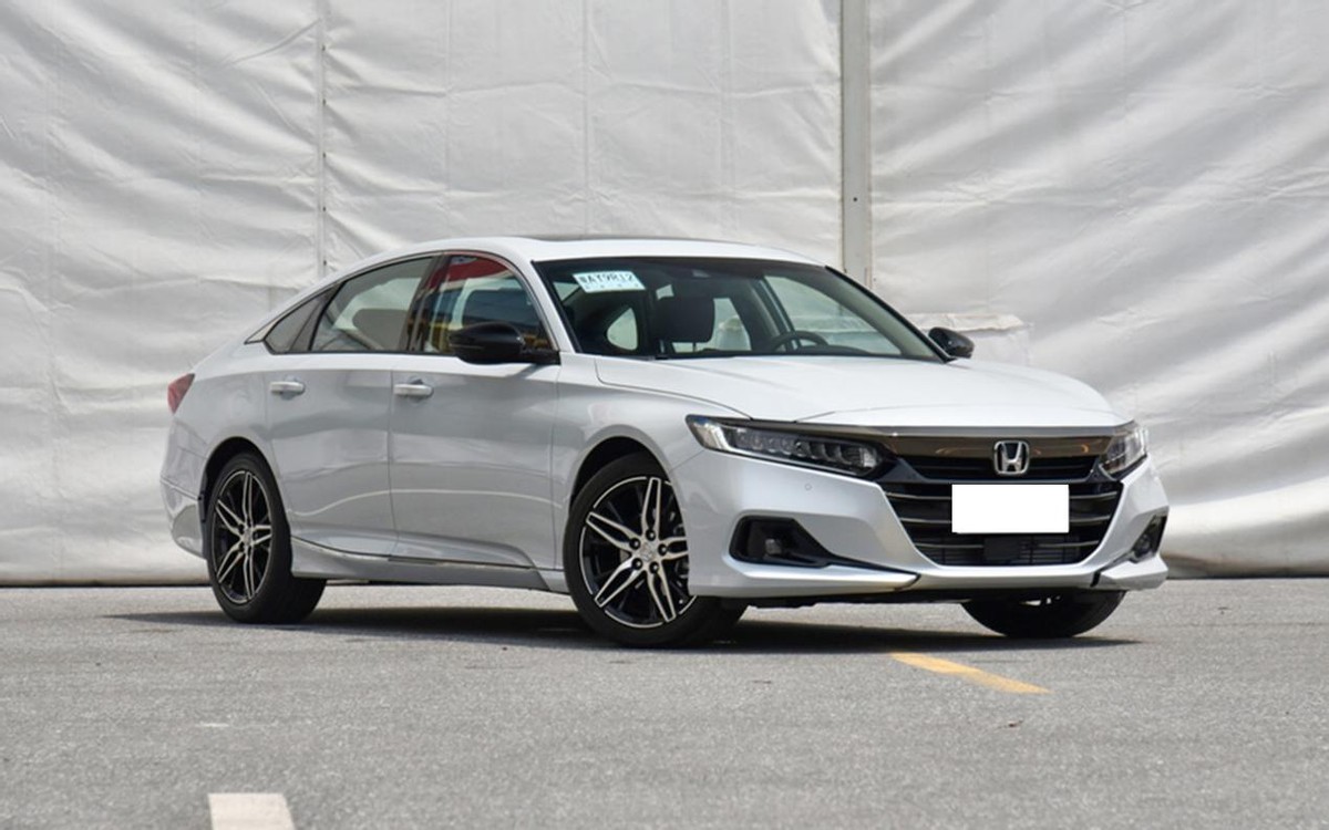 30岁想买车，过日子的人建议首选这3款，空间大、面子足还很省油