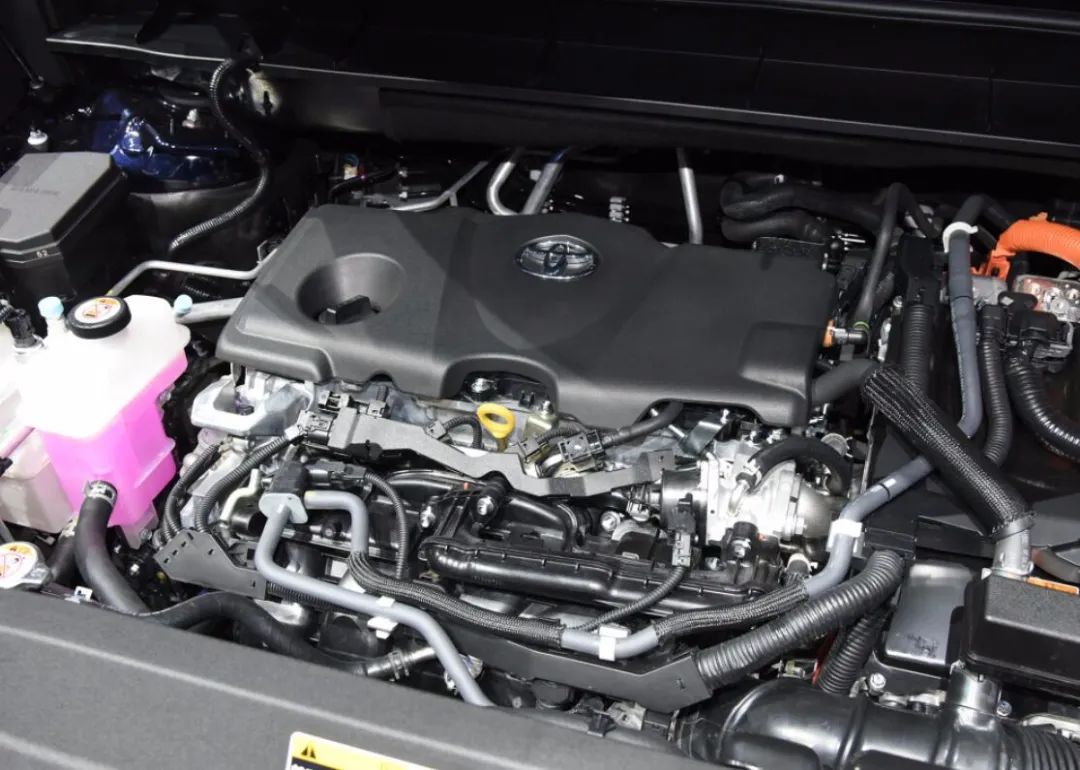 预算30万买车，选SUV还是MPV？