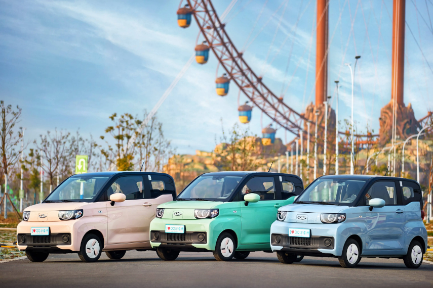 QQ冰淇淋月销终于破万，同为微型纯电，为何卖不过宏光MINI EV？