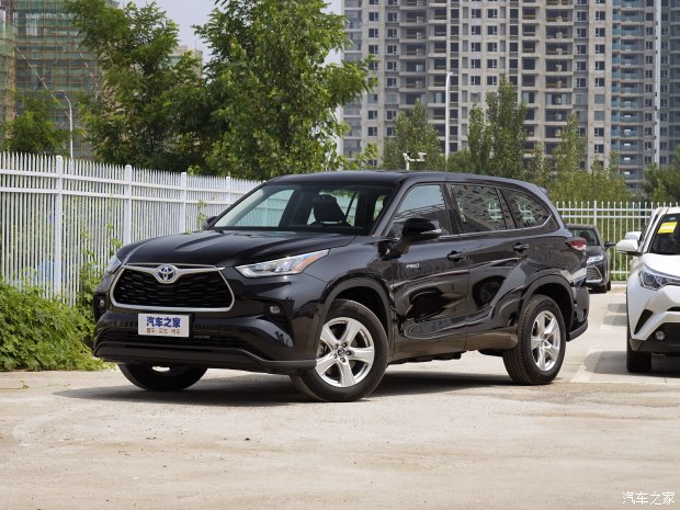 汉兰达平价销售中 目前售价23.98万元起