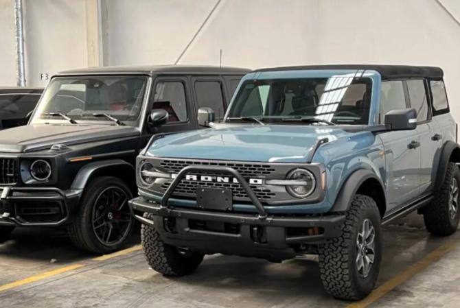 福特Bronco进入国内 接受预定 国六标准 搭2.7T 价格70万起