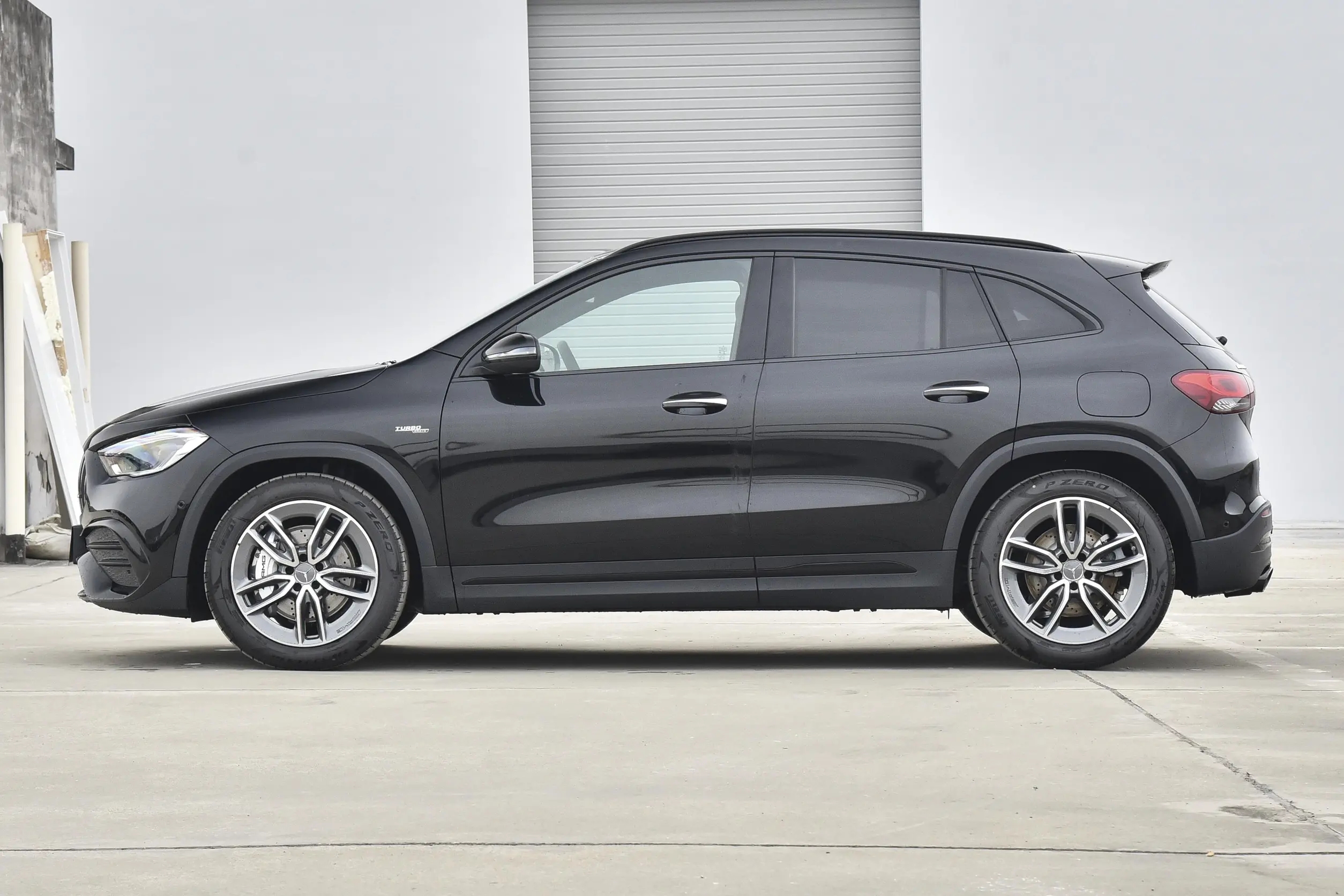 豪华紧凑型suv,奔驰gla amg怎么样?颜值高试驾让人印象深刻!