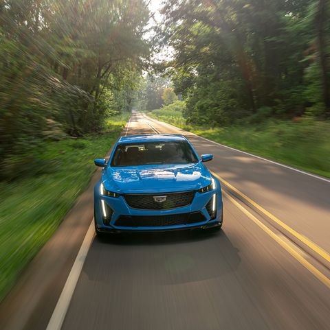 凯迪拉克ct5黑武士视频(凯迪拉克ct5黑武士价格)