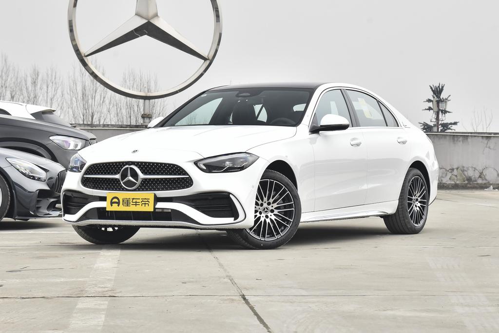 汕头市骏荣国际学校（汕头奔驰C级可试乘）