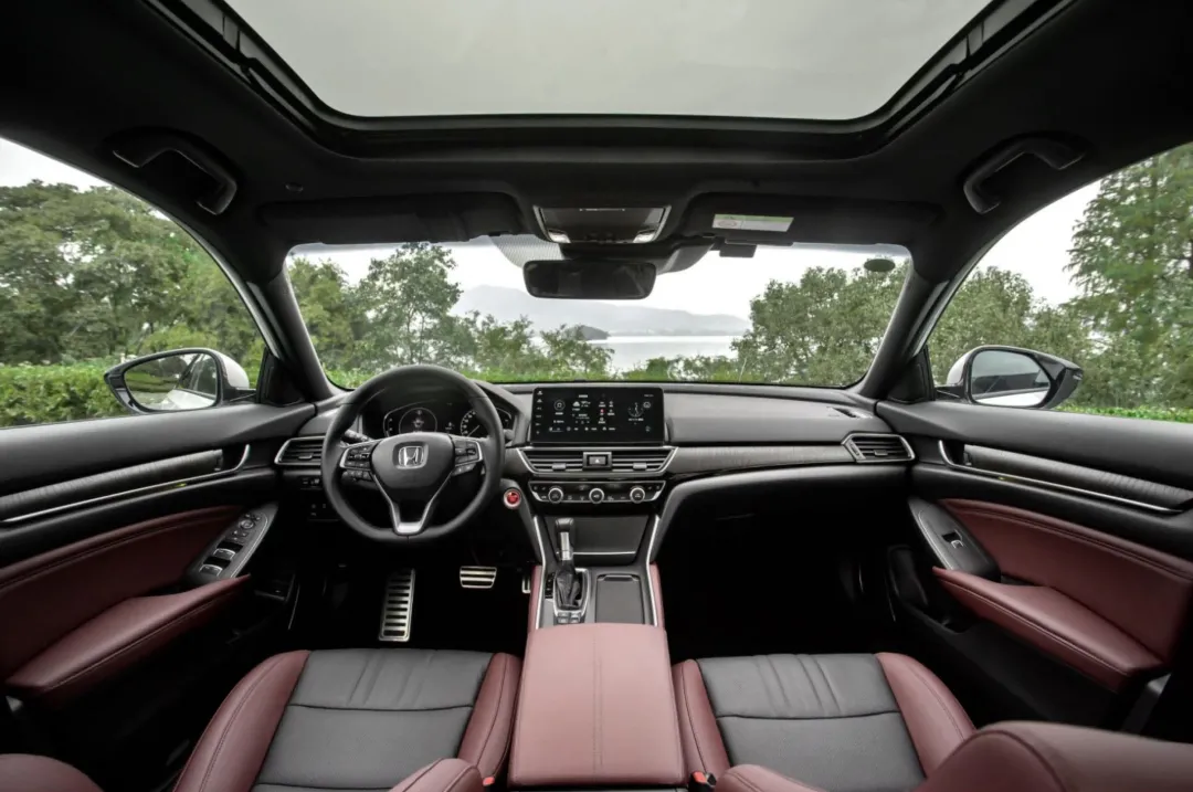 不到20万，就可以买到一台日系中型混动轿车？