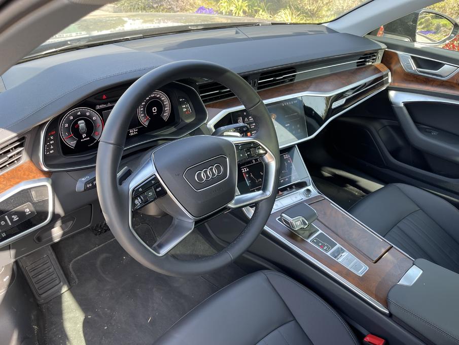 奥迪A6旅行车家族打通关，Avant、allroad、RS6分别适合什么人？