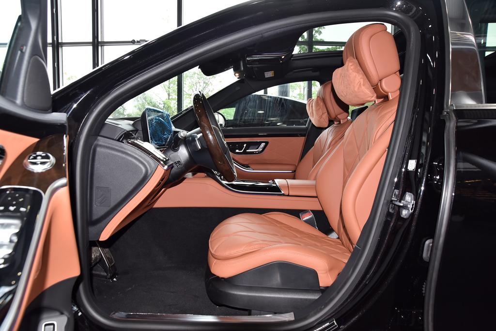 迈巴赫S级售价146.8万元起 欢迎试乘试驾。