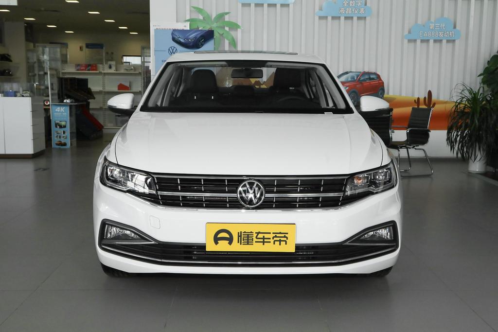 宝来8.2万起售,口碑销量双一流,店内现车