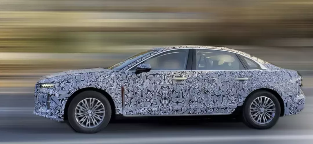 红旗三大新车来袭:H6已上路,首款MPV已曝光,LS7直抵SUV天花板