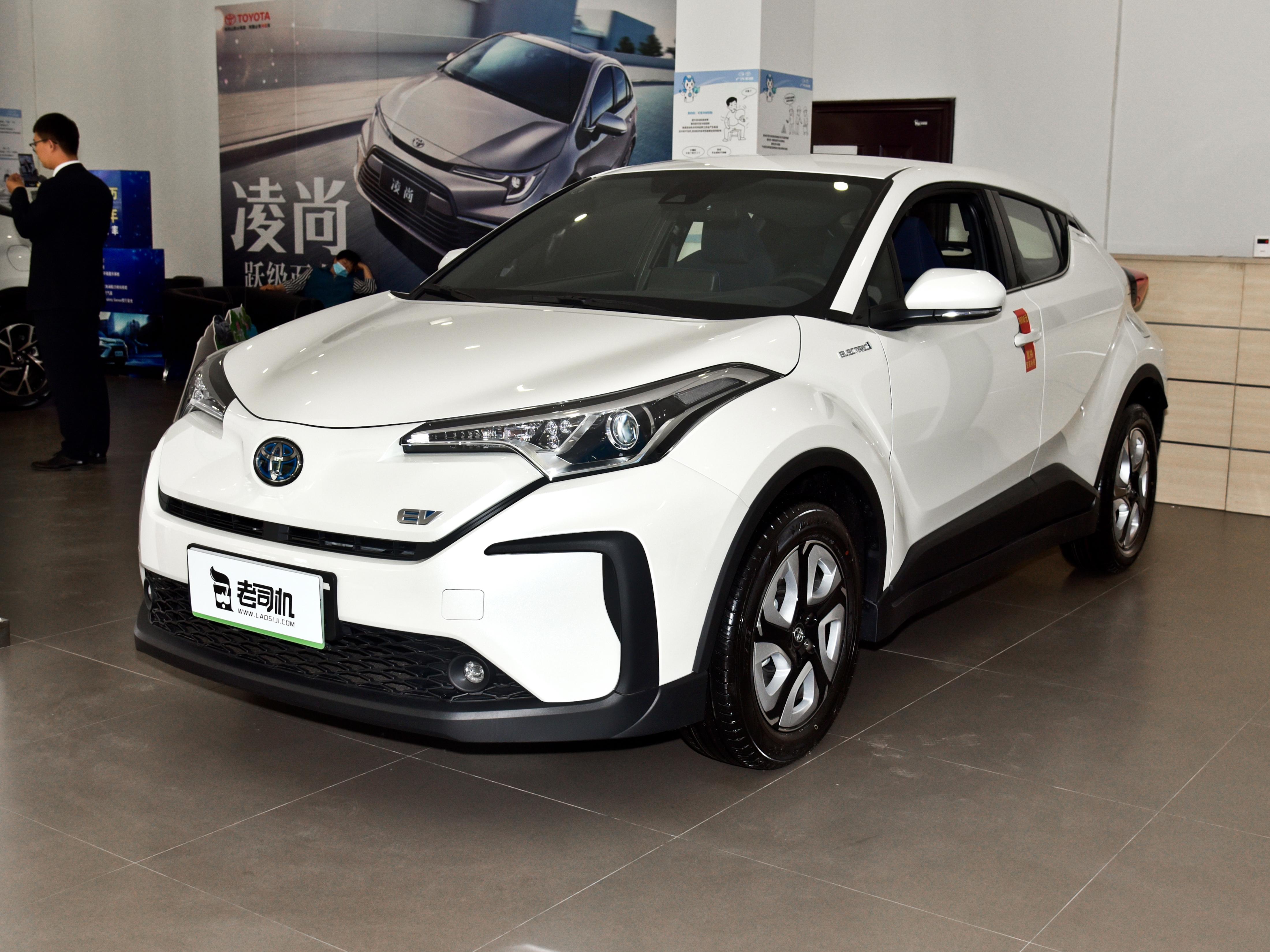 丰田的车身纯电的动力,省加油钱还不爱坏,实拍丰田c-hr ev