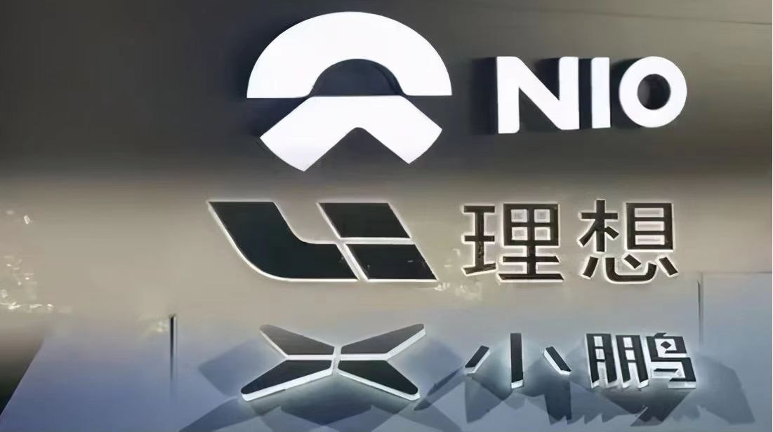 相同价位的“豪车”，你会选择“BBA”还是“小理蔚”？