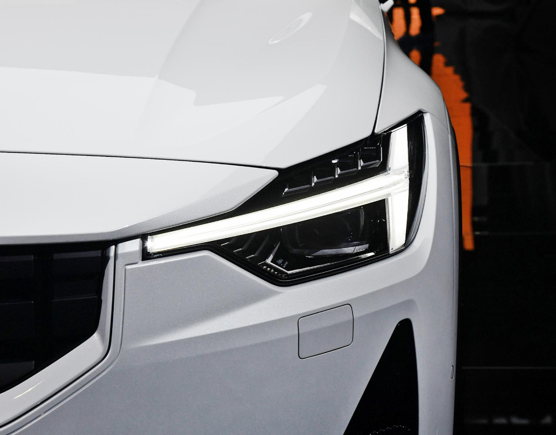 售价25.78-33.8万，轴距2735mm，还能上绿牌，带你看Polestar 2