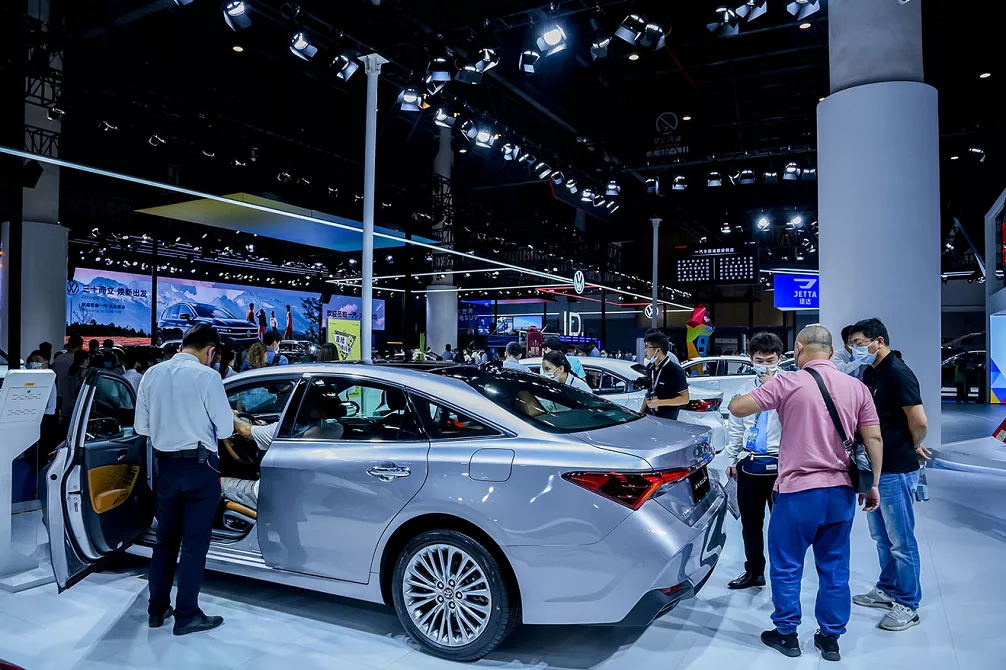 面对缺芯，新车不断的丰田究竟做对了什么？