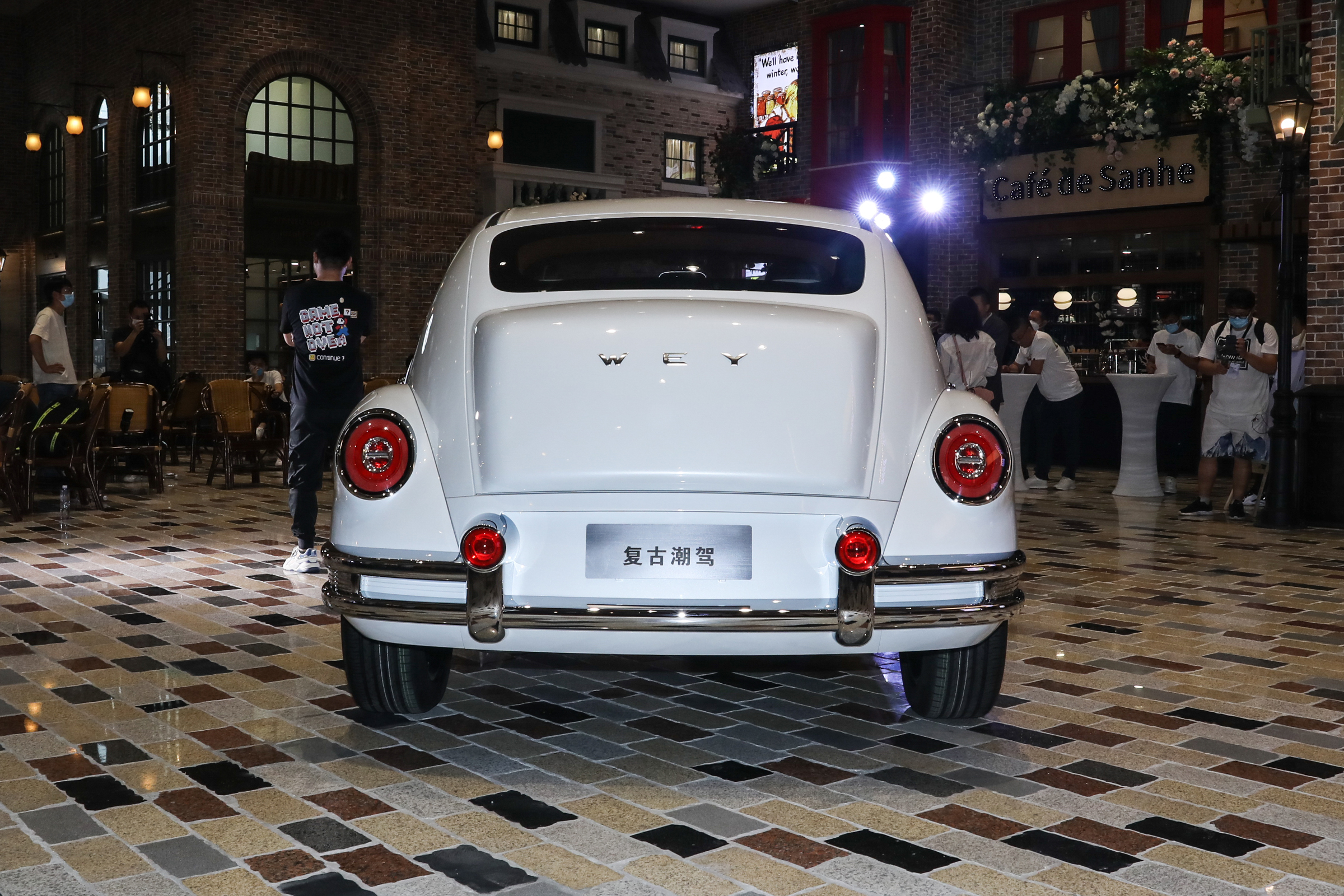 新车 </p><p>　　 外观设计或有调整，WEY圆梦将亮相广州车展，复古中型SUV