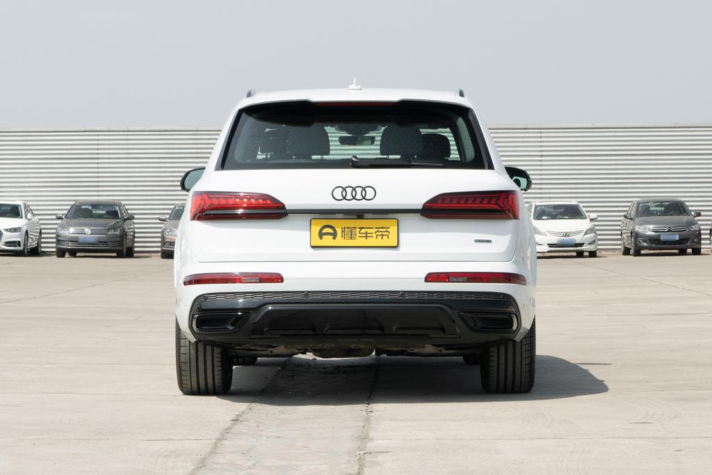 购奥迪Q7优惠高达5.22万 欢迎到店品鉴