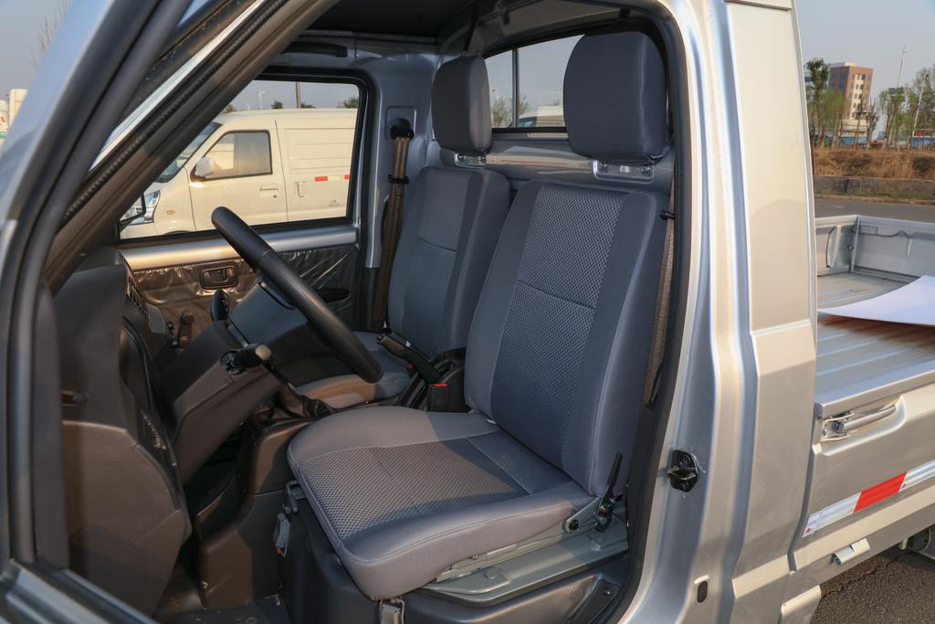 徐州五菱荣光小卡最高优惠3000元 欢迎试乘试驾