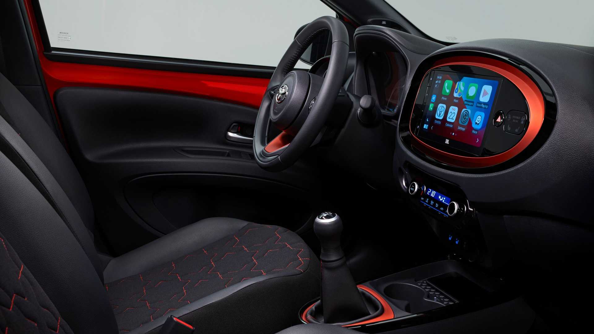 浓浓跨界范儿 全新丰田aygo x官图发布 配三缸1.0l自吸发动机