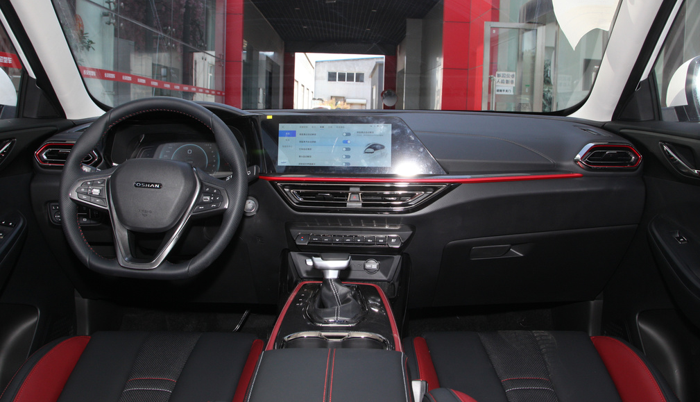 国人最愿意“掏钱买”的十大国产车：瑞虎8排第九，长安最受宠？