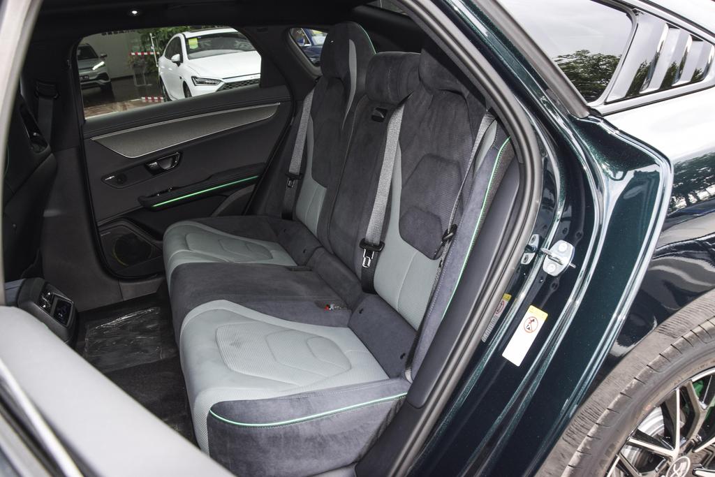 汉EV千山翠限量版正式上市售价32.98万