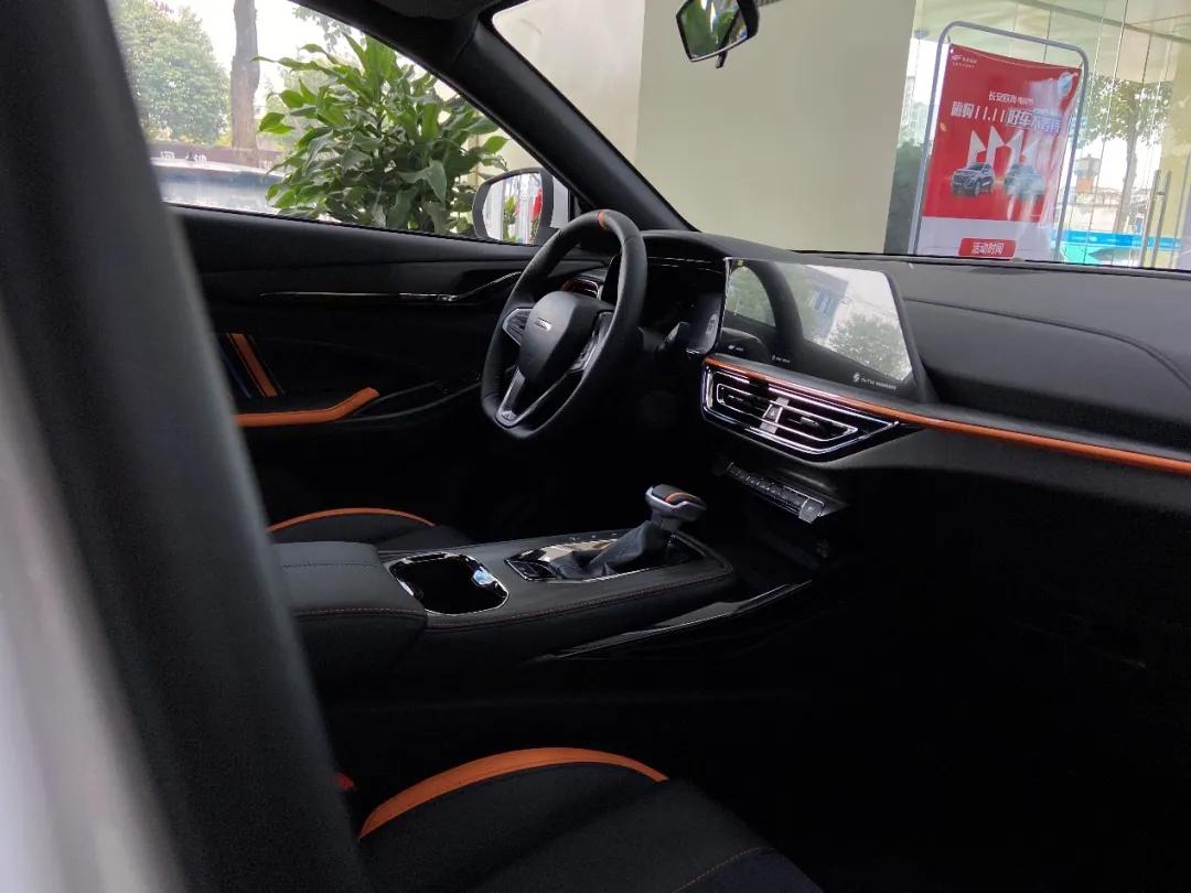 年轻人！能上路的旋风冲锋10万块你买单吗？