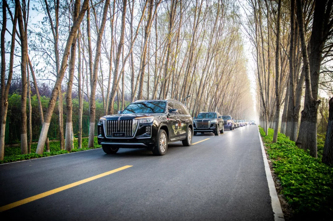 红旗三大新车来袭:H6已上路,首款MPV已曝光,LS7直抵SUV天花板